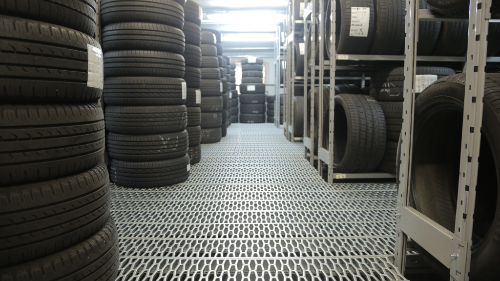 tyre storage
