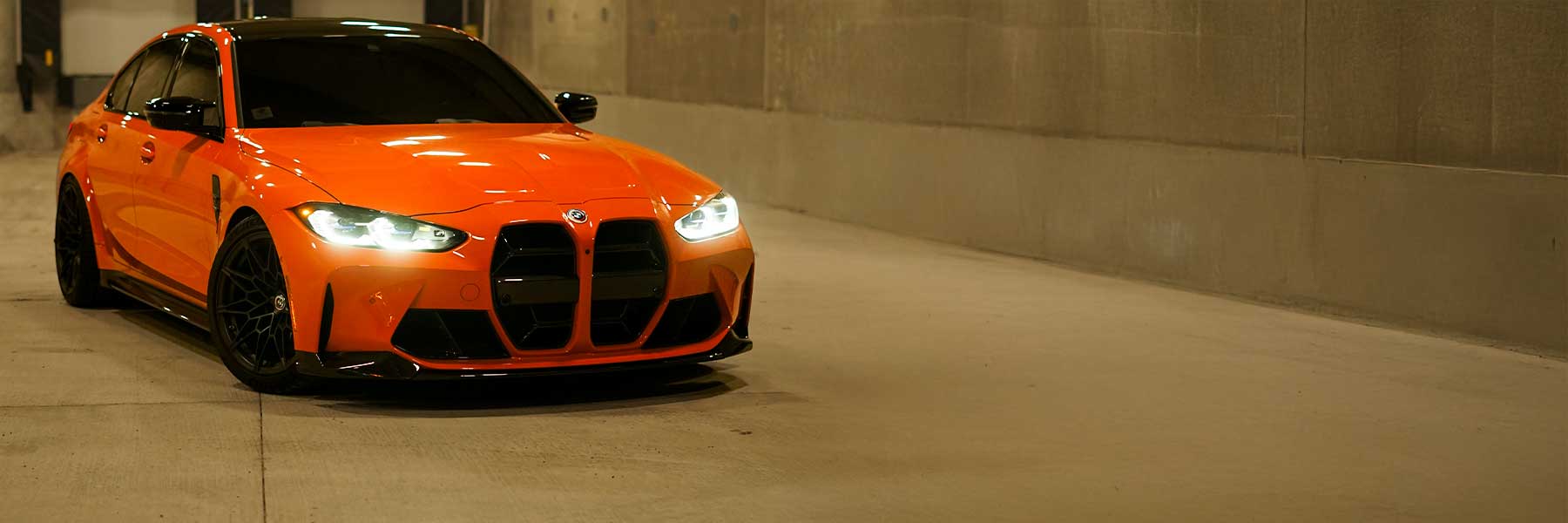 Banner image of a  BMW 4 Series G23 featuring original BMW wheels.