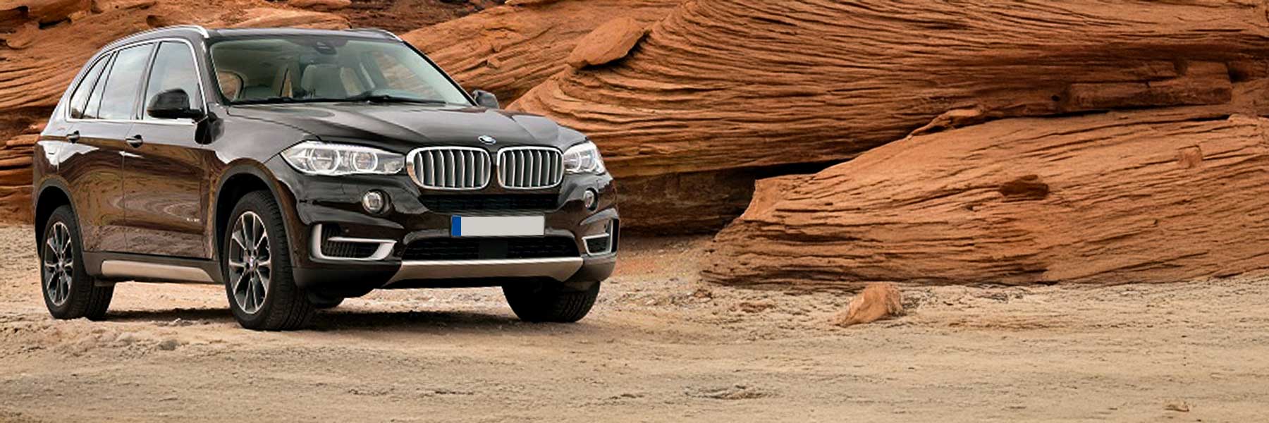 Banner image of a  BMW X5 F15 featuring original BMW wheels.