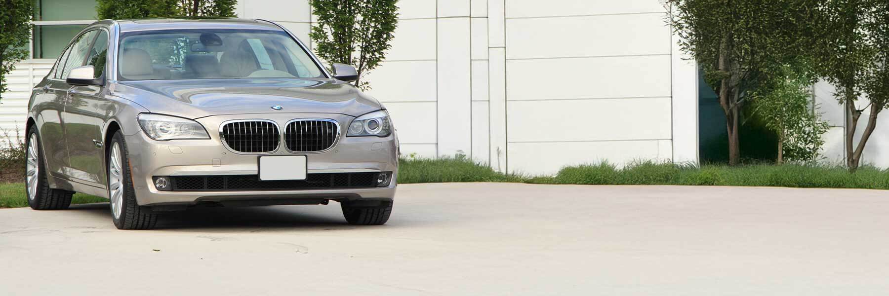 Banner image of a  BMW 7 Series F03 featuring original BMW wheels.
