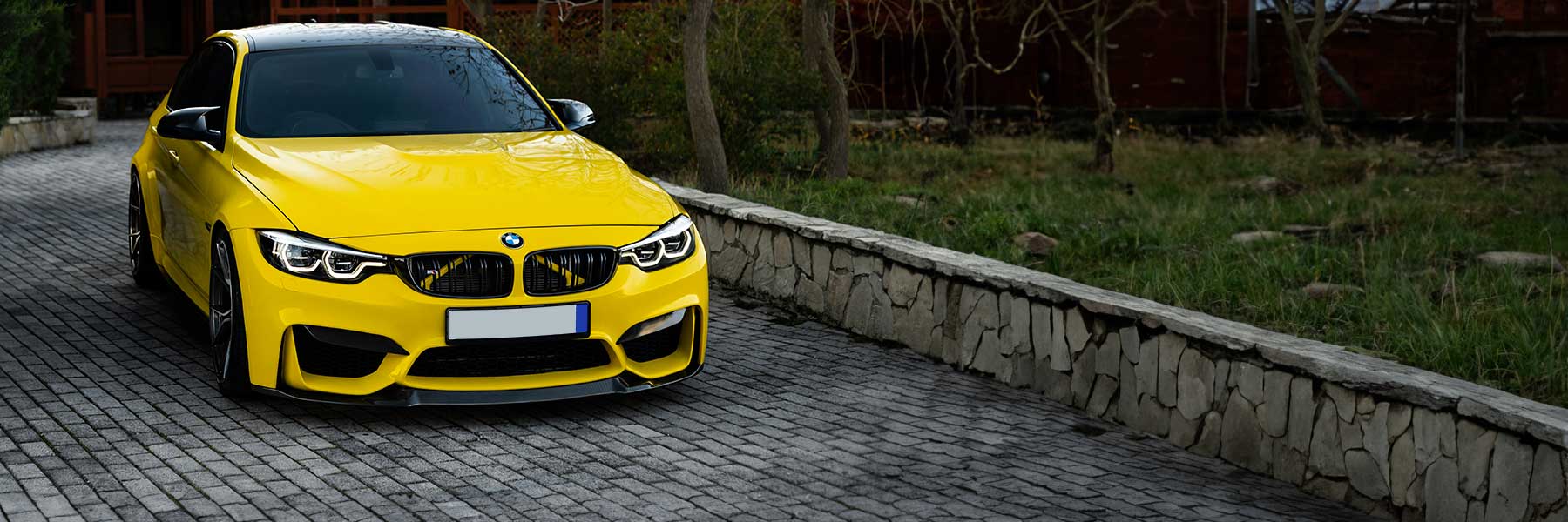 Banner image of a  BMW M3 F80 featuring original BMW wheels.