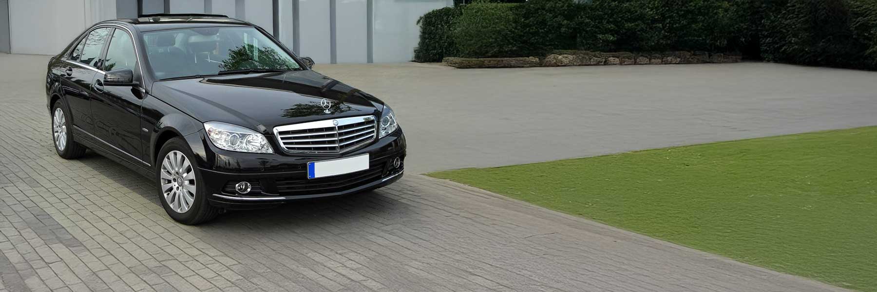 Banner image of a  Mercedes C-Class W204 featuring original Mercedes wheels.
