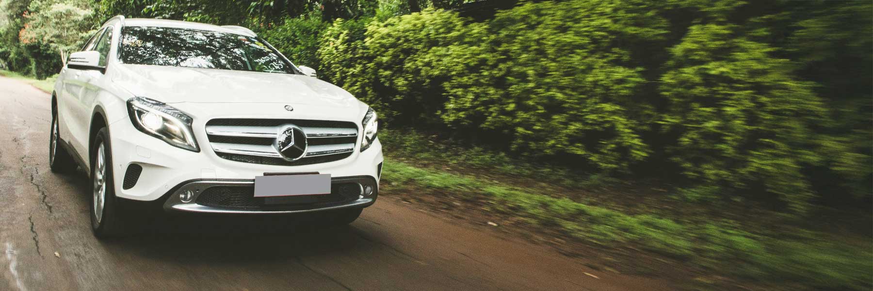 Banner image of a  Mercedes GLA X156 featuring original Mercedes wheels.