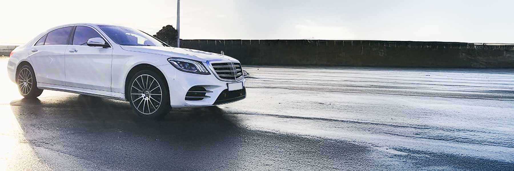 Banner image of a  Mercedes S-Class X222 featuring original Mercedes wheels.