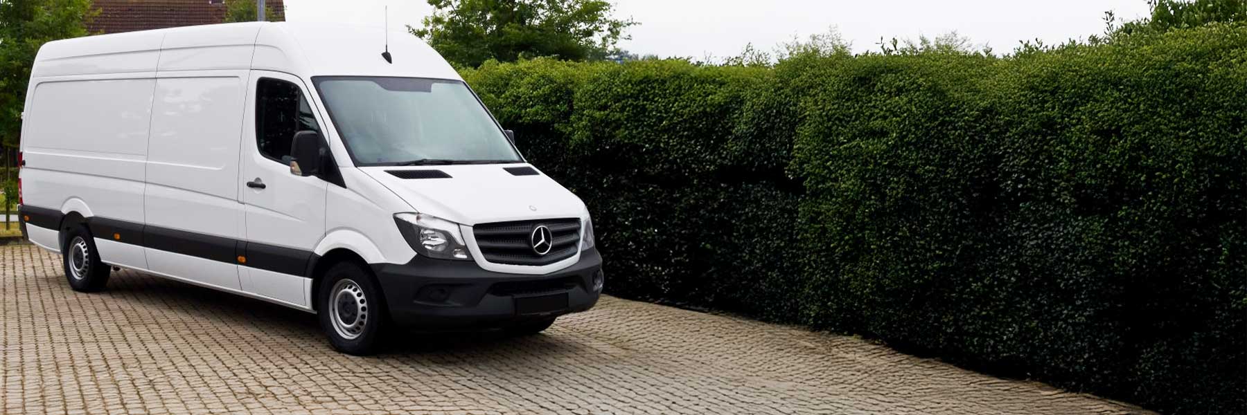 Banner image of a  Mercedes Sprinter 910 featuring original Mercedes wheels.