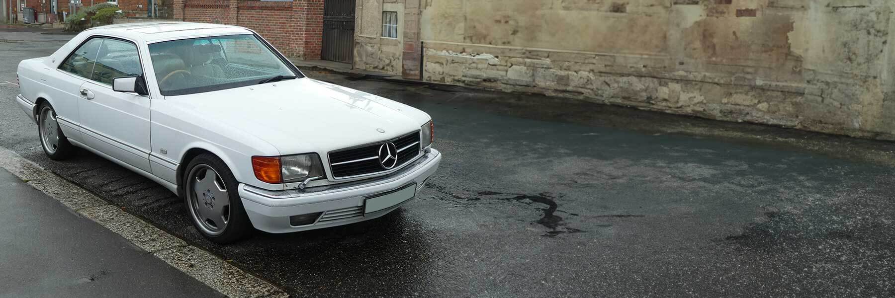 Banner image of a  Mercedes S-Class C126 featuring original Mercedes wheels.