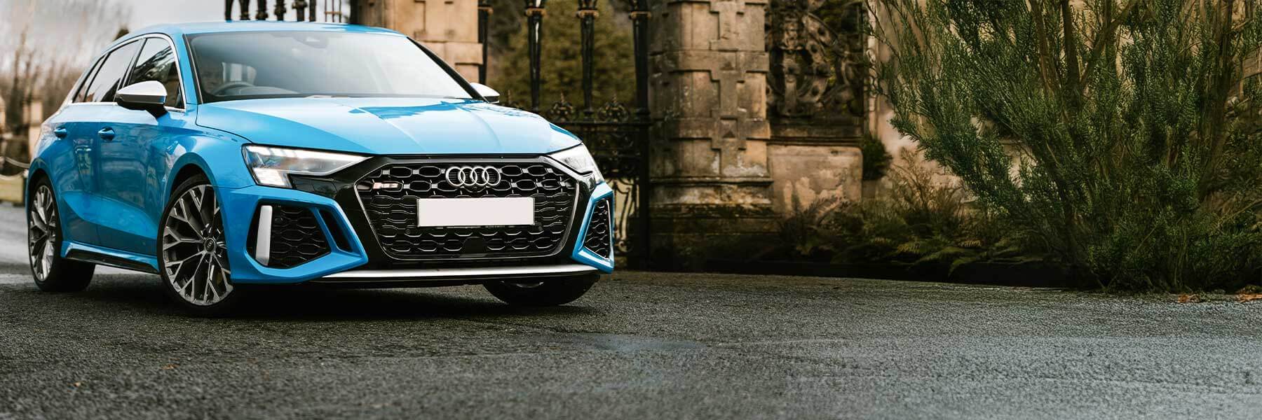Featured banner showcasing the Audi RS3 with original Audi wheels.