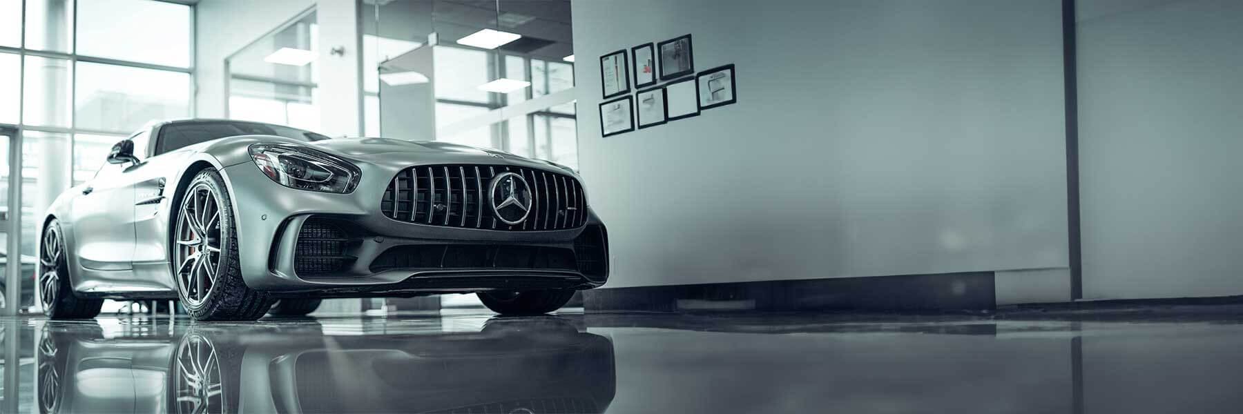 Featured banner showcasing the Mercedes AMG GT with original Mercedes wheels.