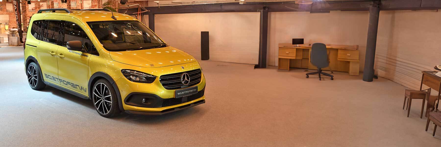 Featured banner showcasing the Mercedes T-Class with original Mercedes wheels.