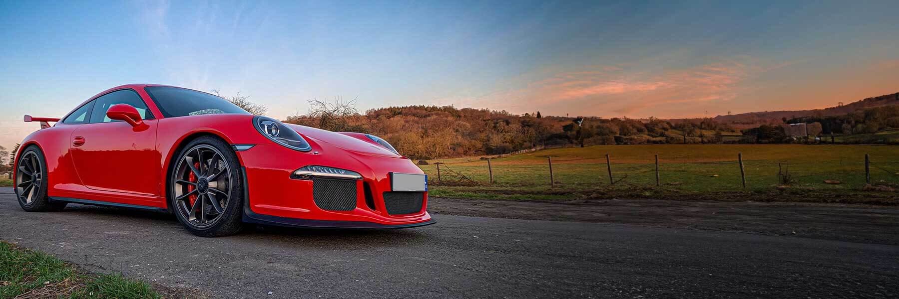 Featured banner showcasing the Porsche 991 (911) with original Porsche wheels.