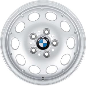 15" BMW 36 Silver alloy wheel