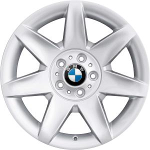 17" BMW 81 Silver alloy wheel