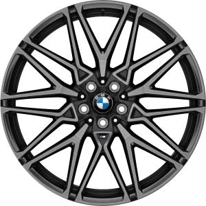 22" BMW 818M Jet Black with Translucent Bright Turned alloy wheel