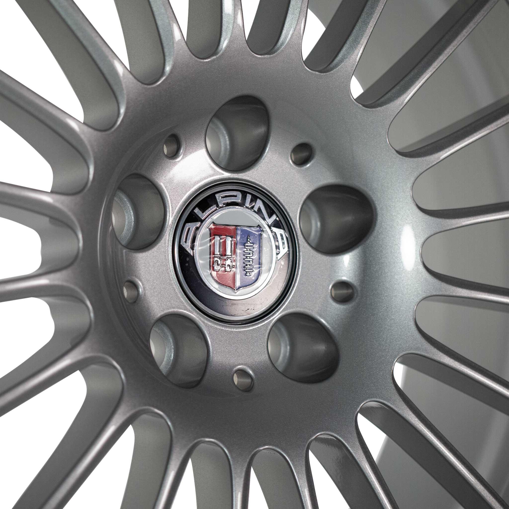 Alpina Classic Forged CS17 Silver Alloy Wheel Product Image #4