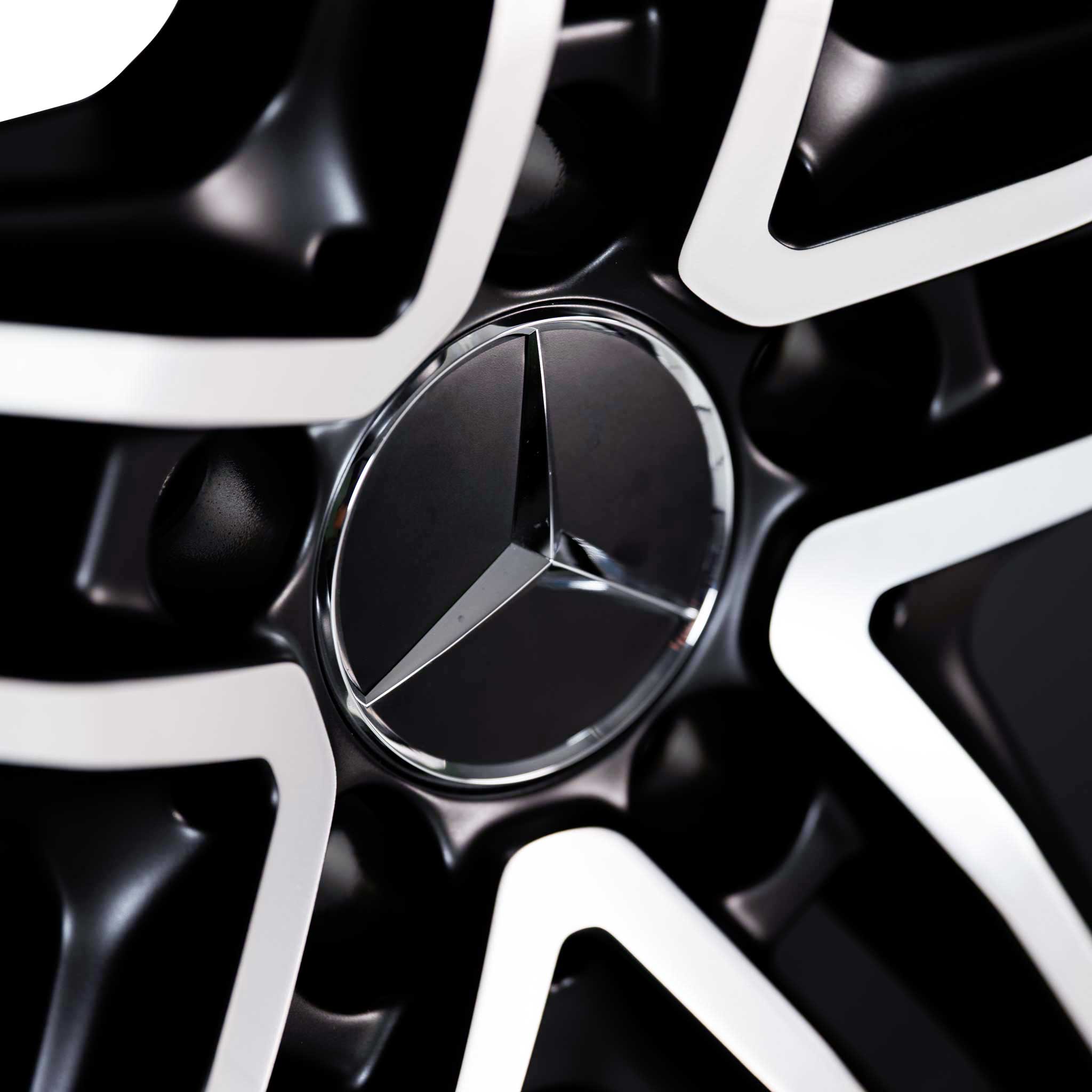 AMG 5 Twin Spoke [190-19] Matt Black with High Sheen Alloy Wheel Product Image #4