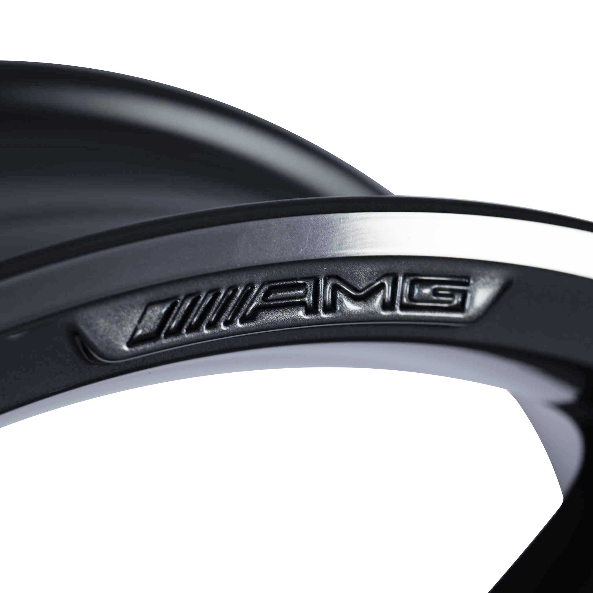 AMG 5 Twin Spoke [212-18] Himalaya Grey with High Sheen Alloy Wheel Product Image #5