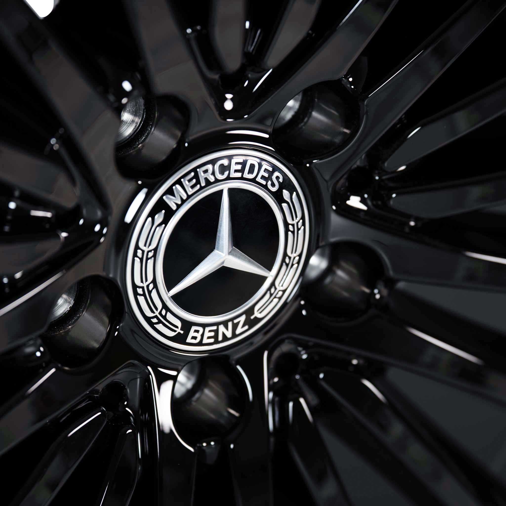 AMG Multispoke [295-21] Gloss Black with High Sheen Rim Edge Alloy Wheel Product Image #4