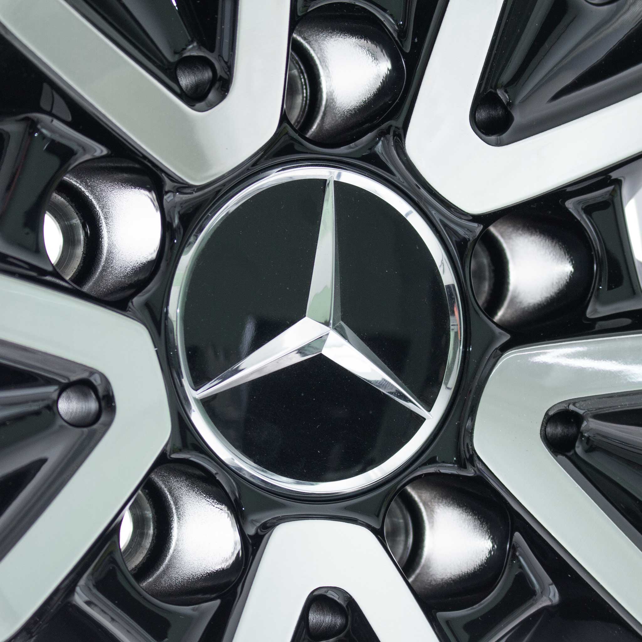AMG 5 Twin Spoke [118-19] Gloss Black with High Sheen Alloy Wheel Product Image #4