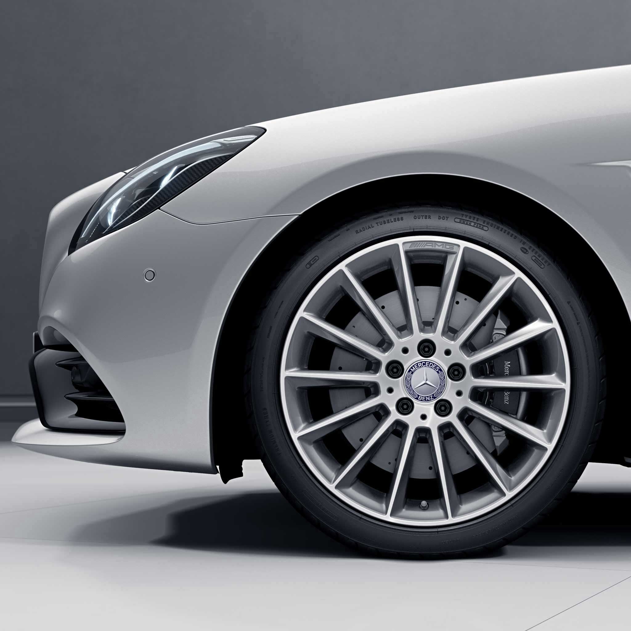 AMG Multispoke [172-18] Himalaya Grey with High Sheen Alloy Wheel Product Image #3