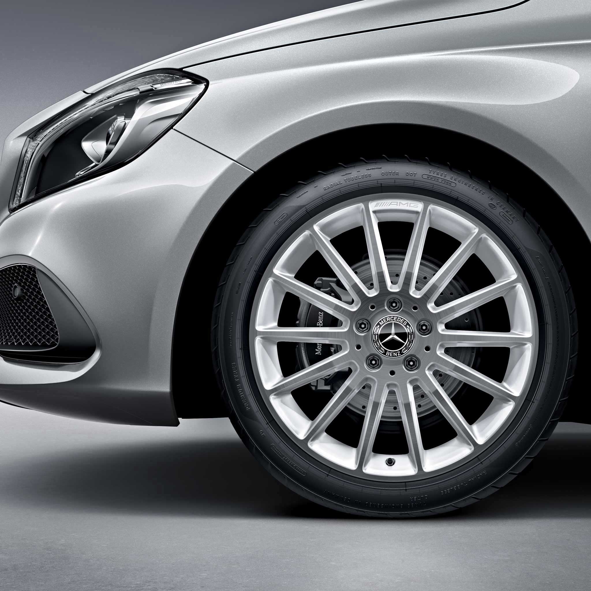 AMG Multispoke [176-18] Snow White with High Sheen Alloy Wheel Product Image #2