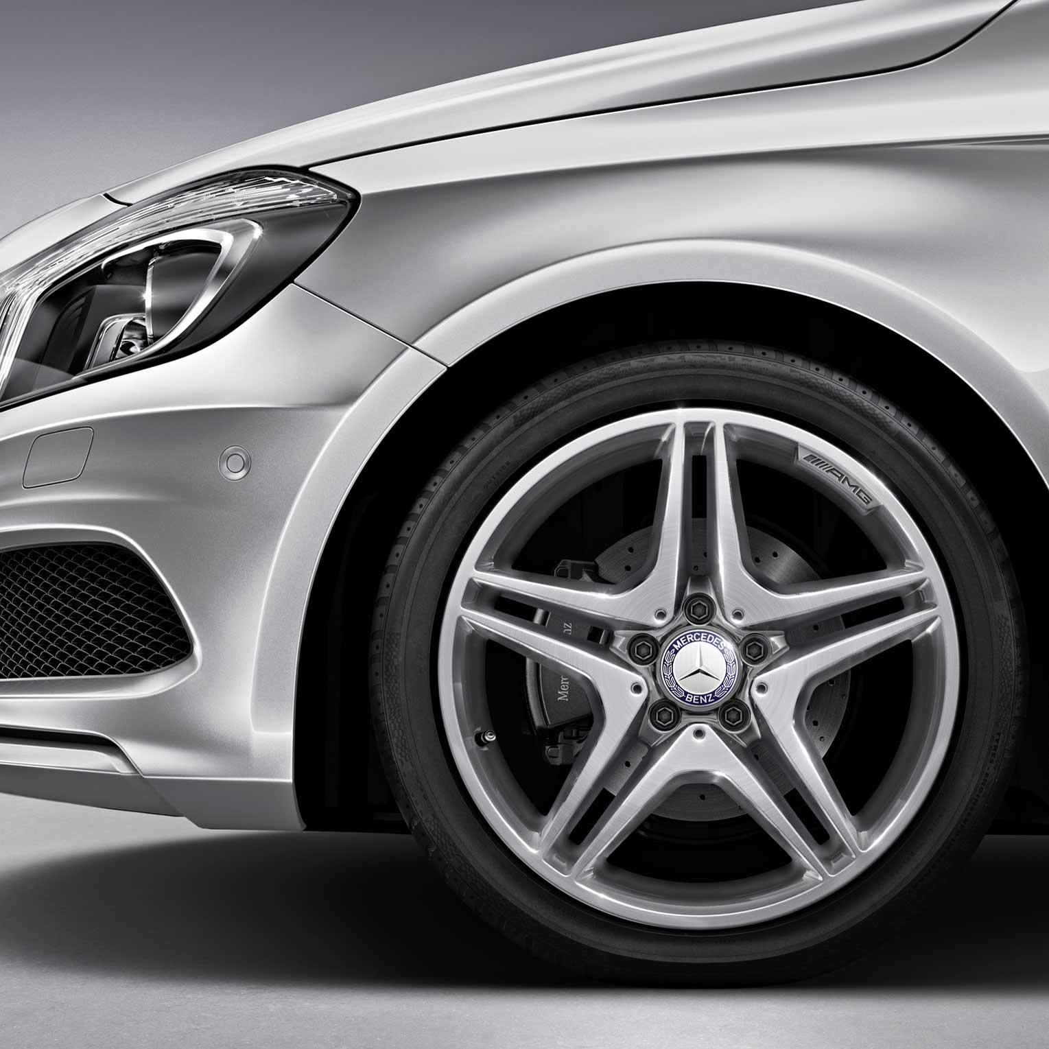 AMG 5 Twin Spoke [176-18] Himalaya Grey with High Sheen Alloy Wheel Product Image #4