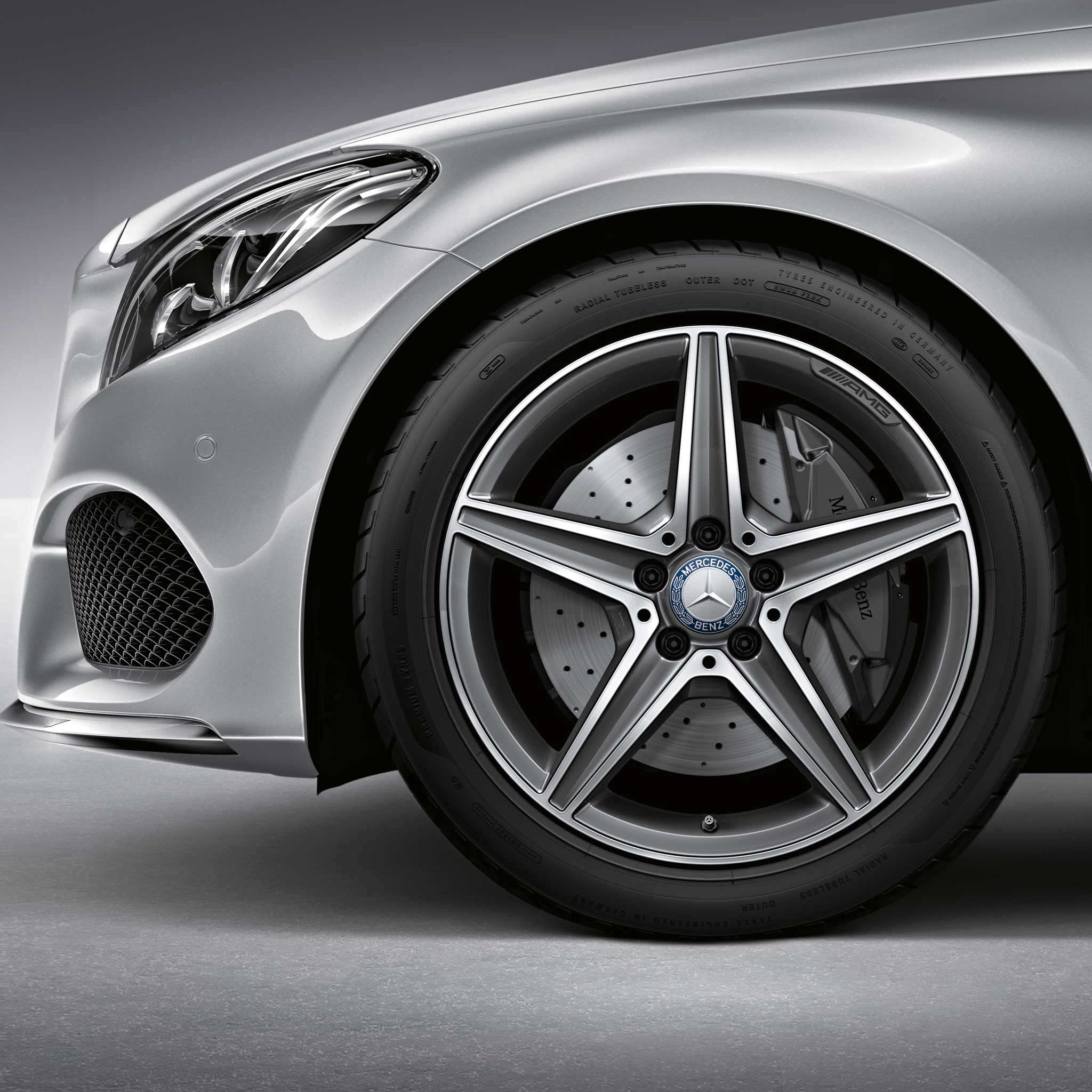 AMG 5 Spoke [205-18] Himalaya Grey with High Sheen Alloy Wheel Product Image #4