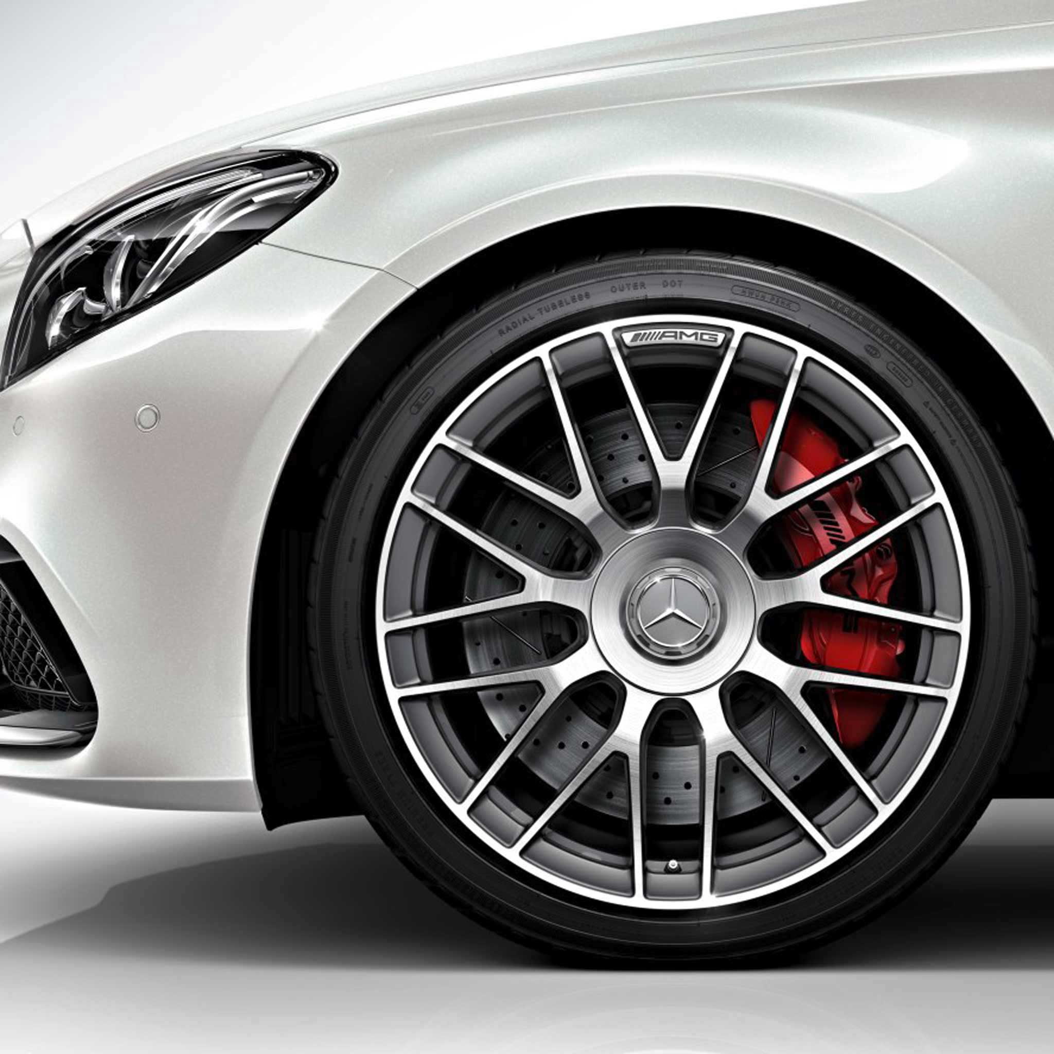 AMG Cross Spoke [205-19] Himalaya Grey with High Sheen (Forged) Alloy Wheel Product Image #3