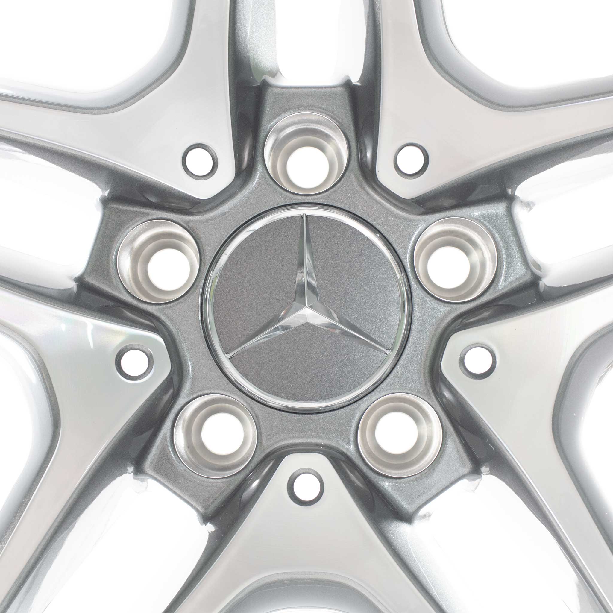 AMG 5 Twin Spoke [205-19] Himalaya Grey with High Sheen Alloy Wheel Product Image #3