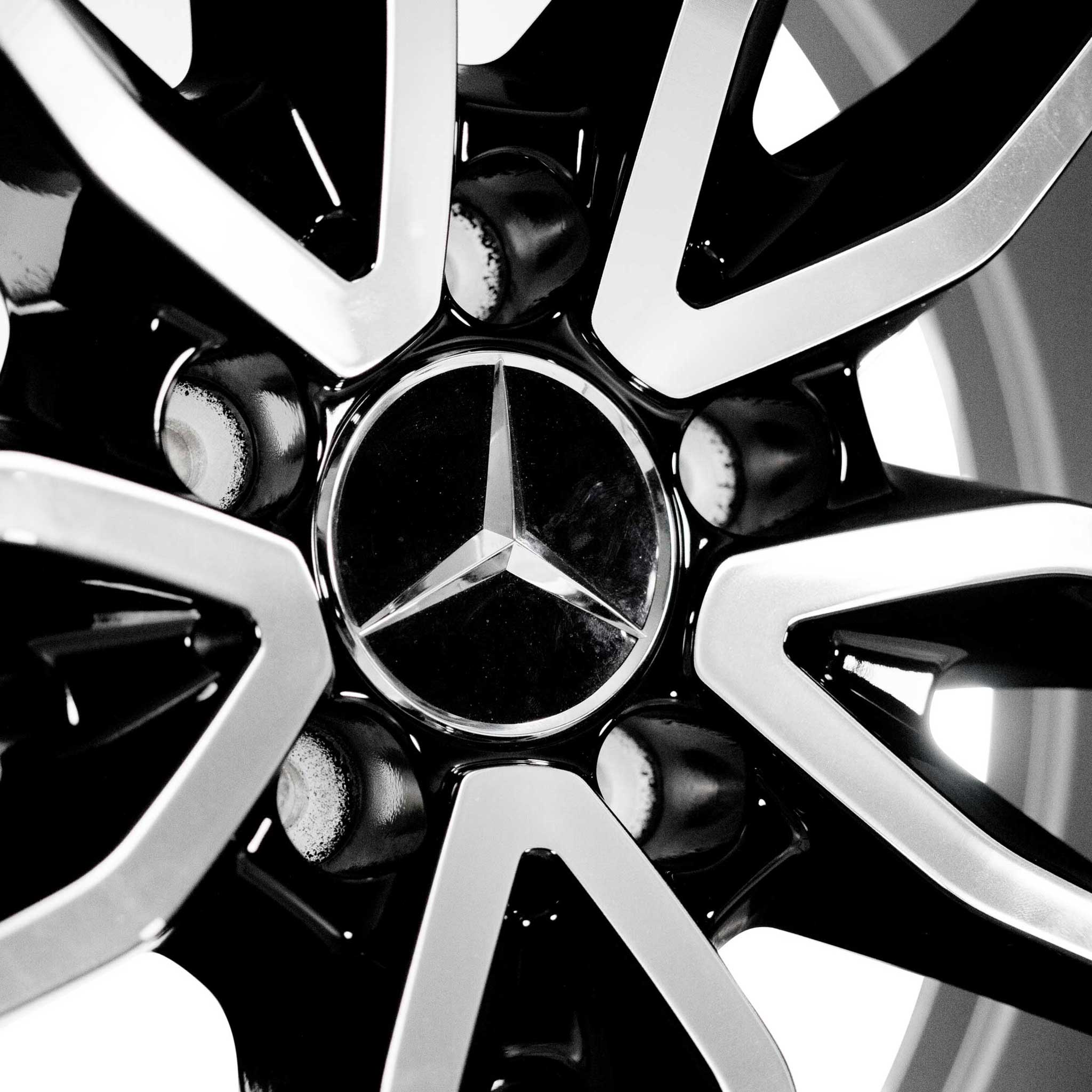 AMG 5 Double Spoke [213-20] Gloss Back with High Sheen Alloy Wheel Product Image #4