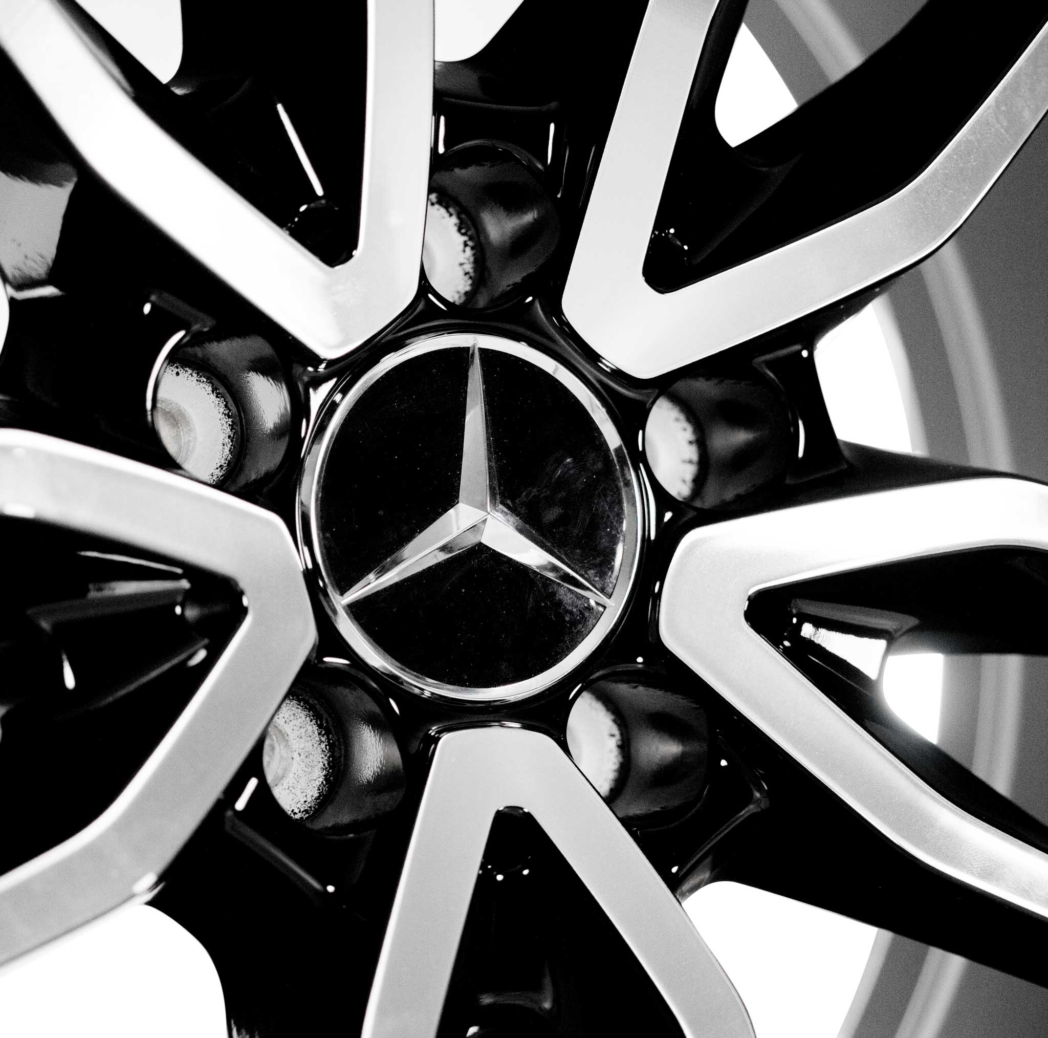 Mercedes 5 Double Spoke [213-20] Gloss Back with High Sheen Alloy Wheel Product Image #4