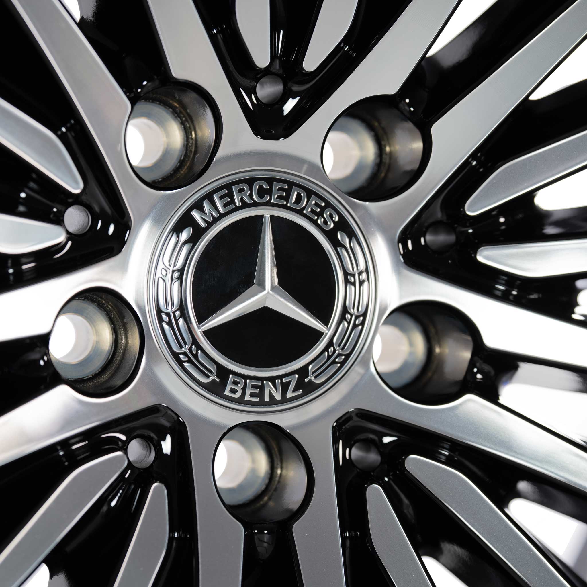 AMG Multispoke [254-20] Gloss Back with High Sheen Alloy Wheel Product Image #4