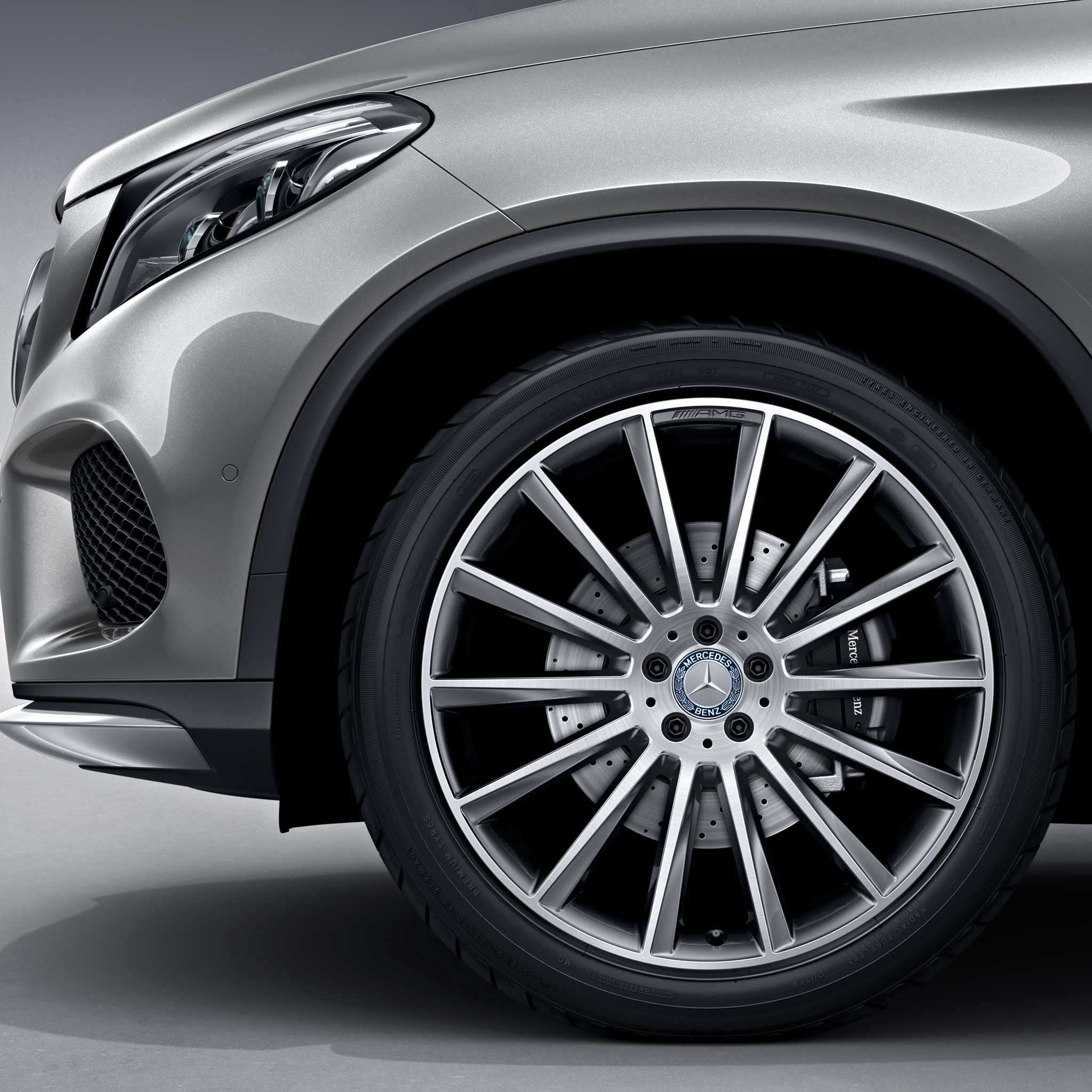 AMG 7 Double Spoke [292-22] Himalaya Grey with High Sheen Alloy Wheel Product Image #3