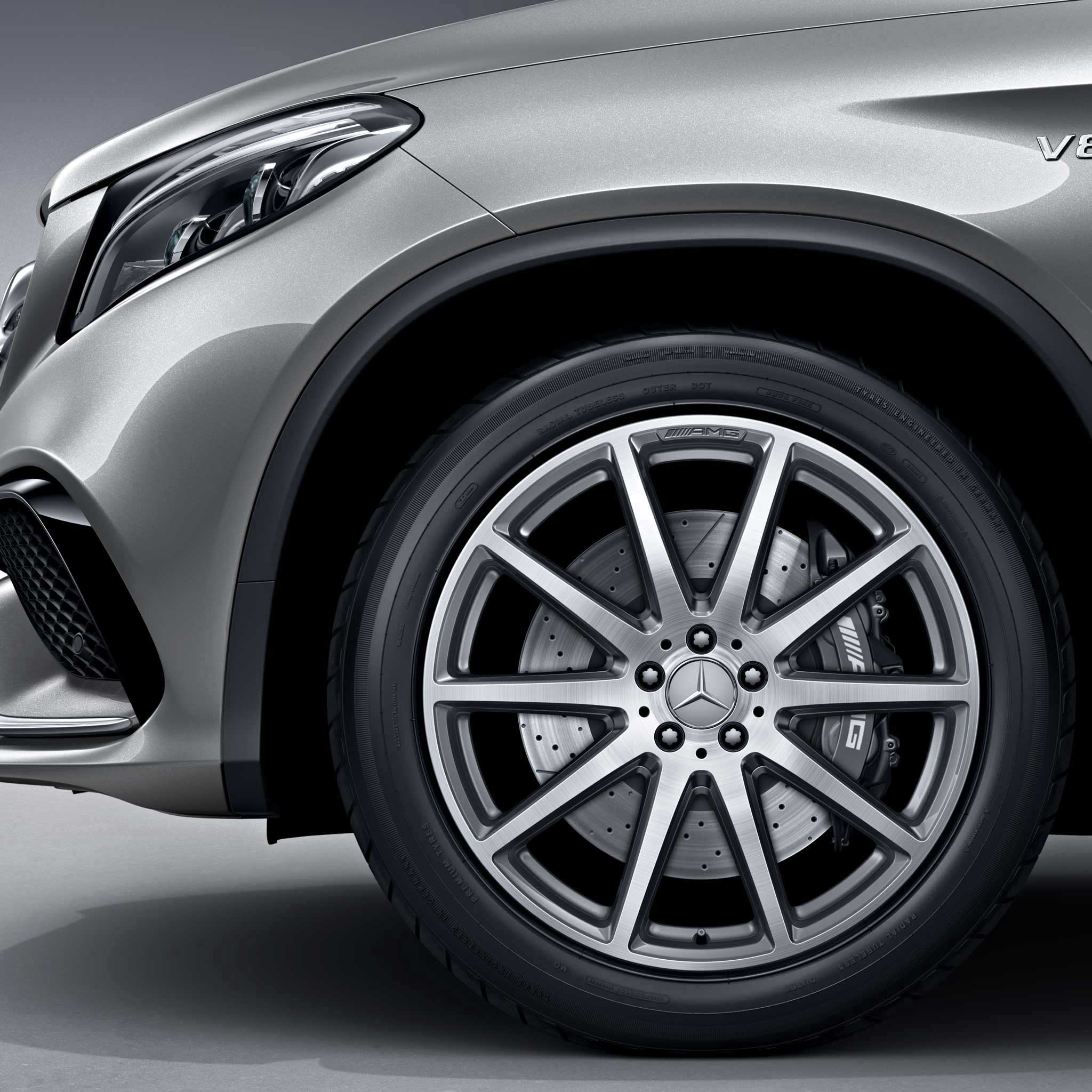 AMG 10 Spoke [292-21] Himalaya Grey with High Sheen Alloy Wheel Product Image #3