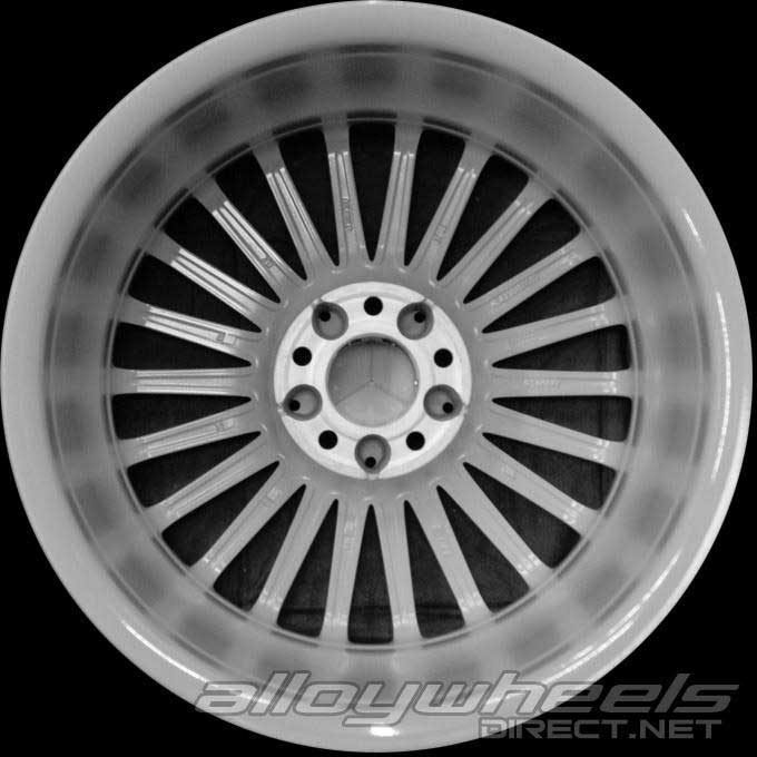 AMG V [219-18 22 Spoke] Standard Silver with High Sheen Alloy Wheel Product Image #2
