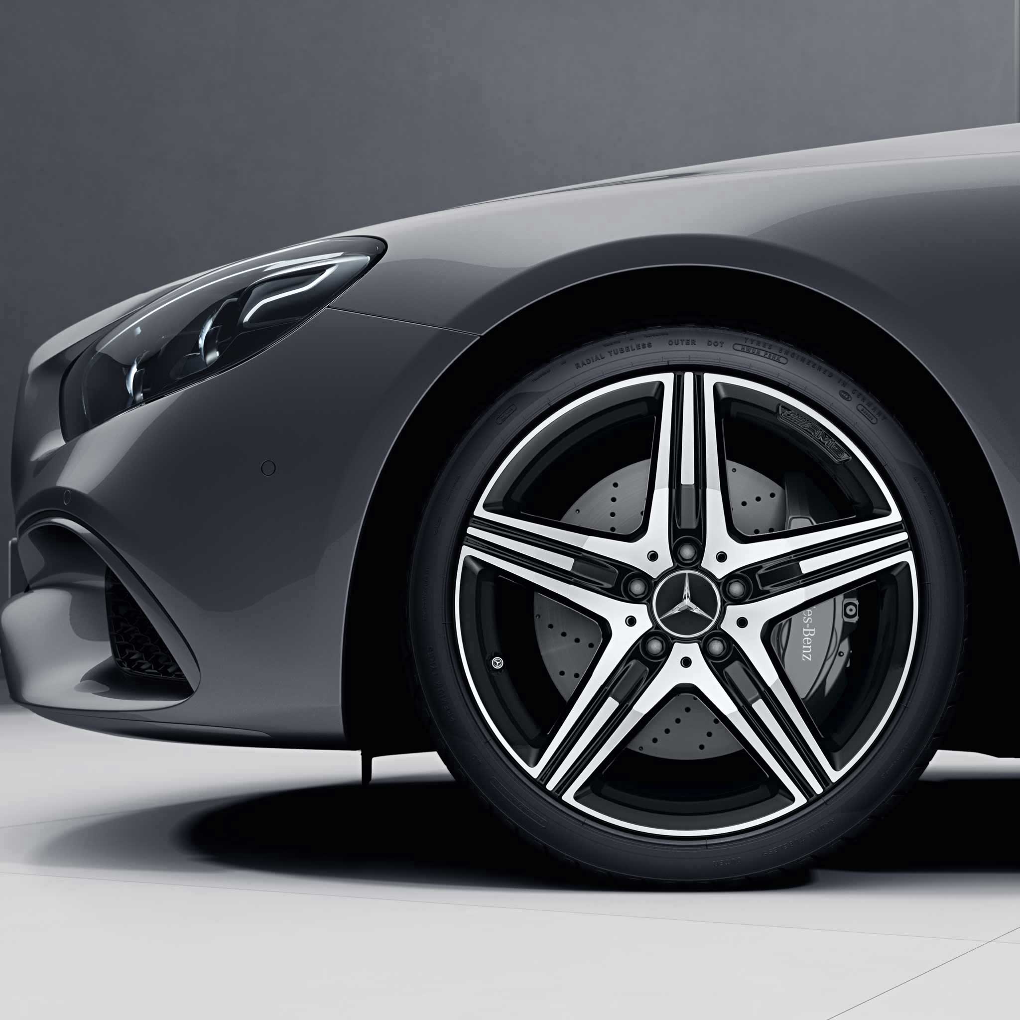 AMG 5 Spoke [172-18] Gloss Black with High Sheen Alloy Wheel Product Image #4