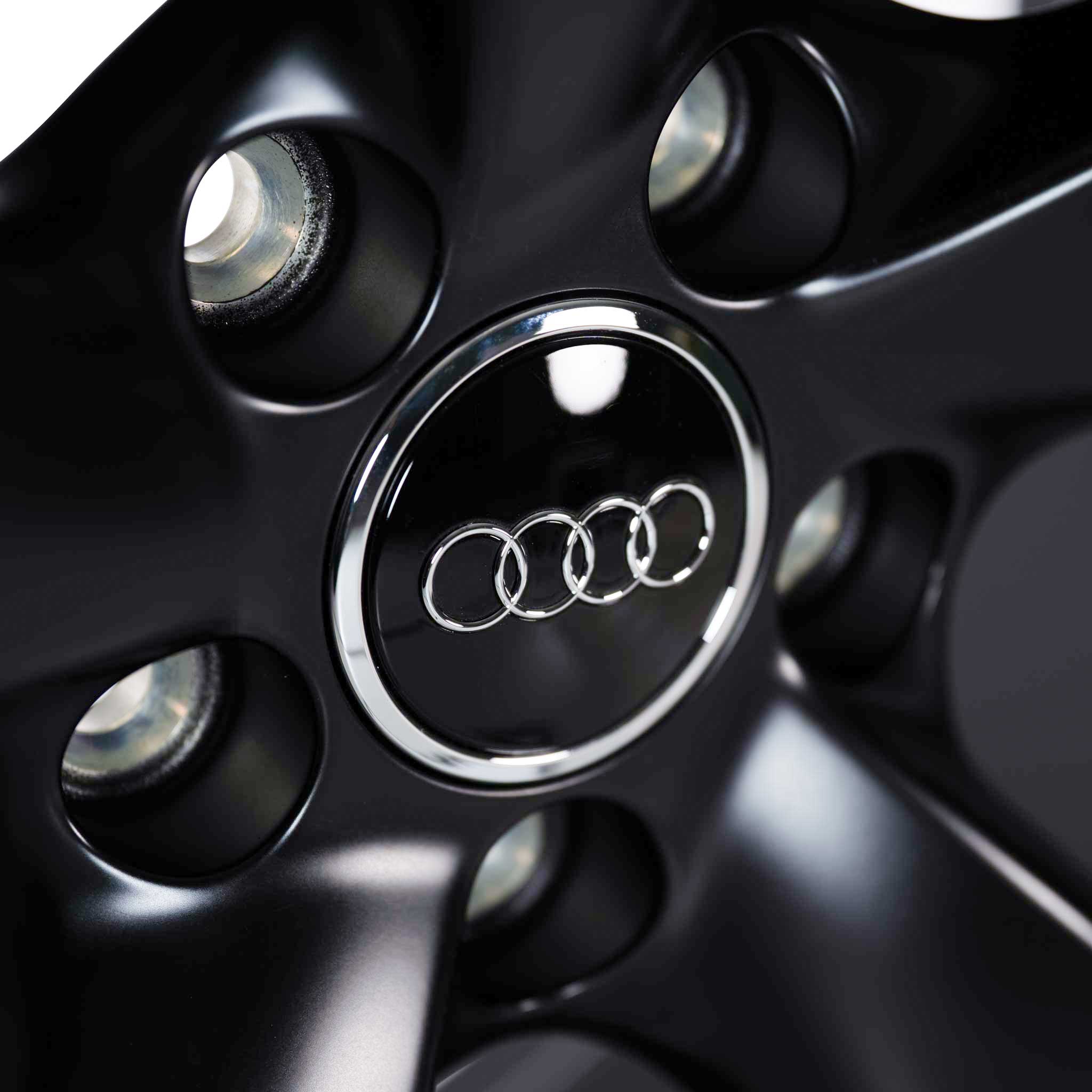 Audi 5 Rotor Spoke [TT 8J] Gloss Black Alloy Wheel Product Image #4