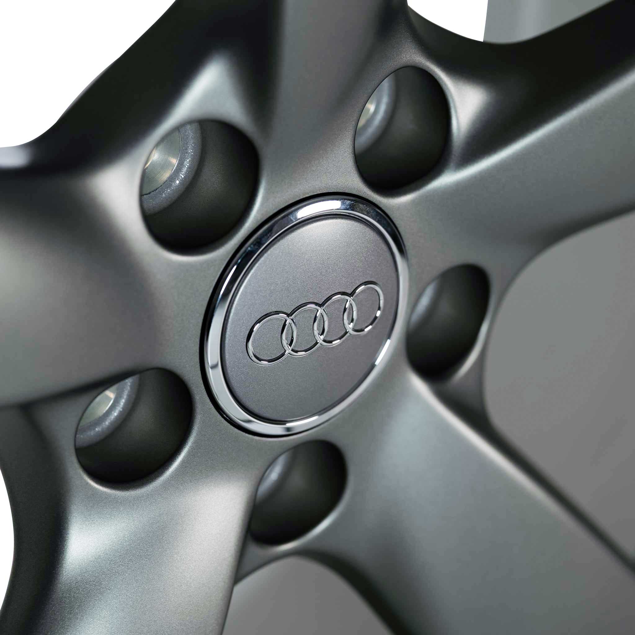 Audi 5 Arm Rotor [A3 8P] Titanium Grey with Diamond Cut Alloy Wheel Product Image #4