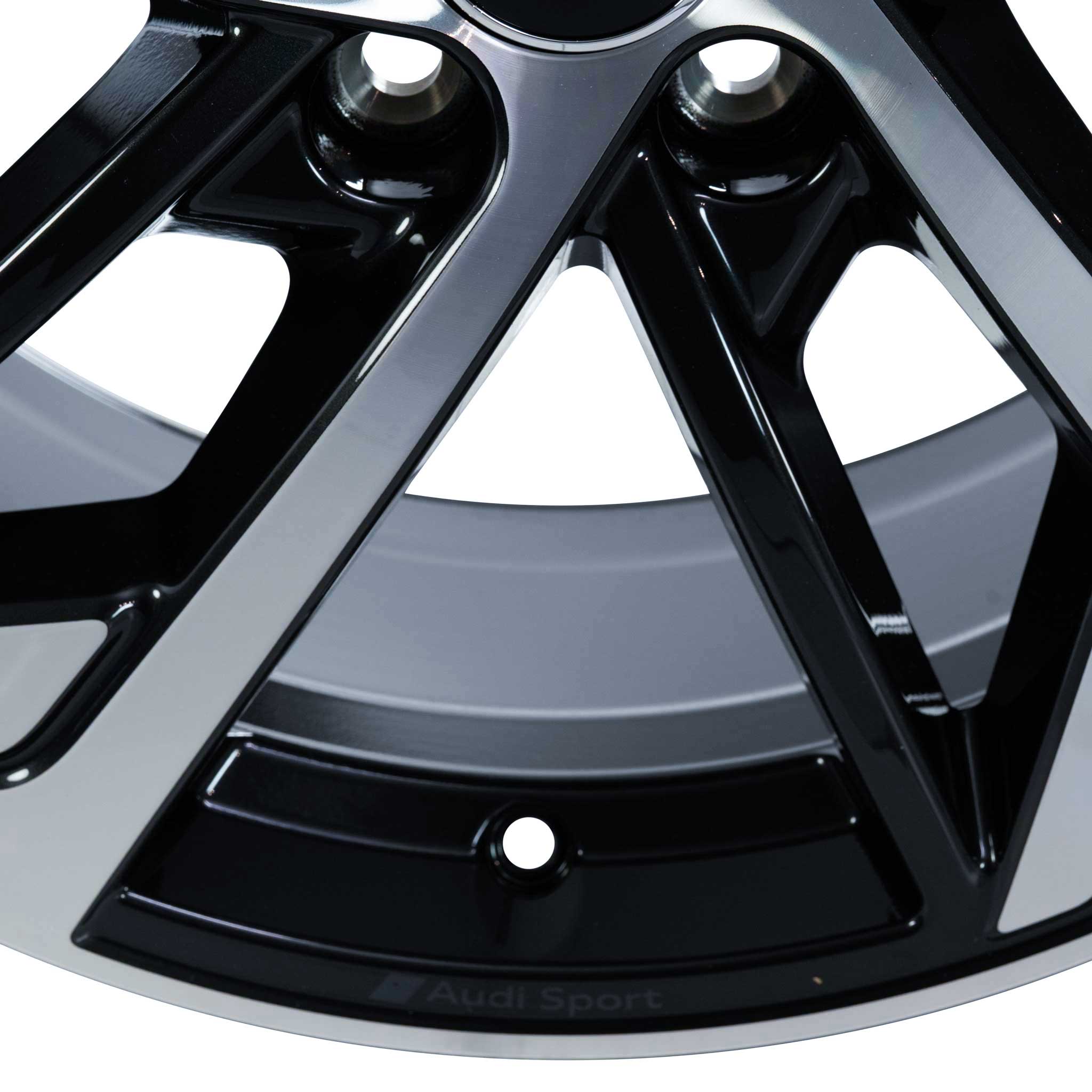 Audi Sport 5 Double [A3 8V] Anthracite Black with Diamond Cut Alloy Wheel Product Image #4