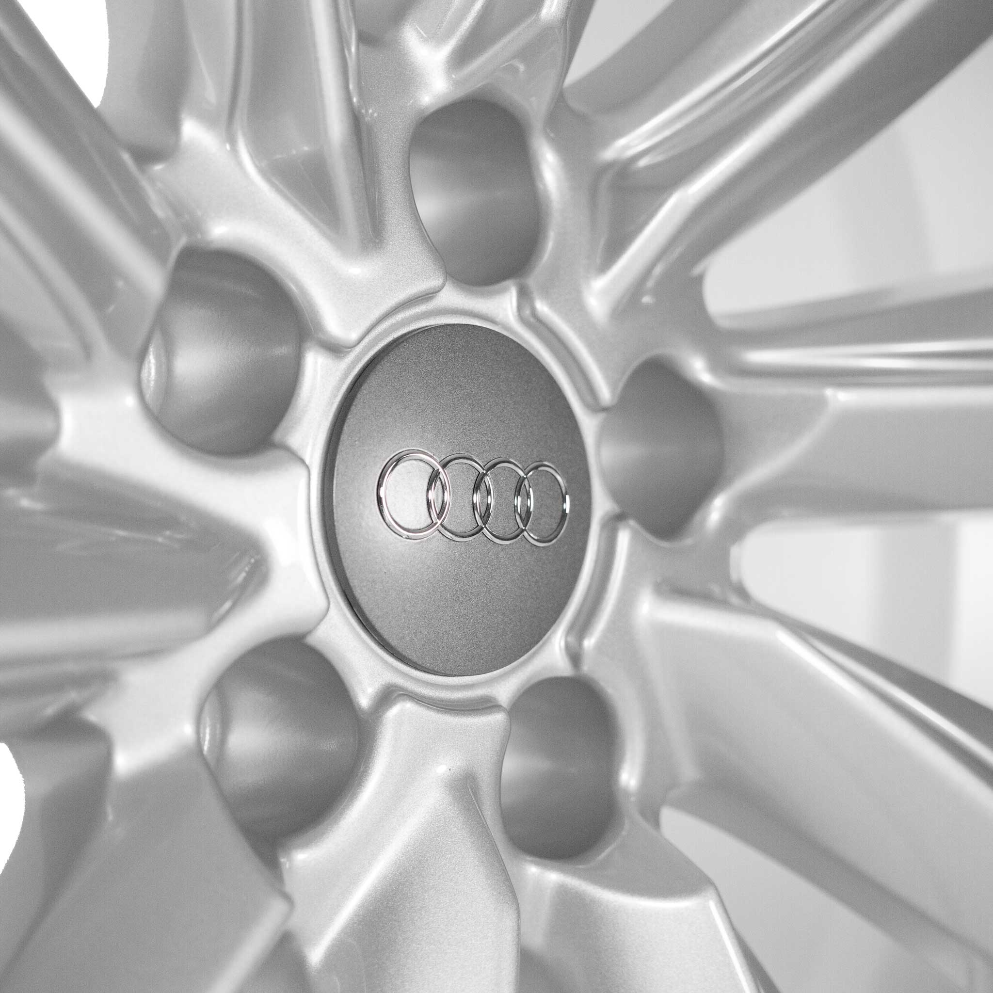 Audi 10 Spoke [A4 8K] Diamond Silver Alloy Wheel Product Image #4