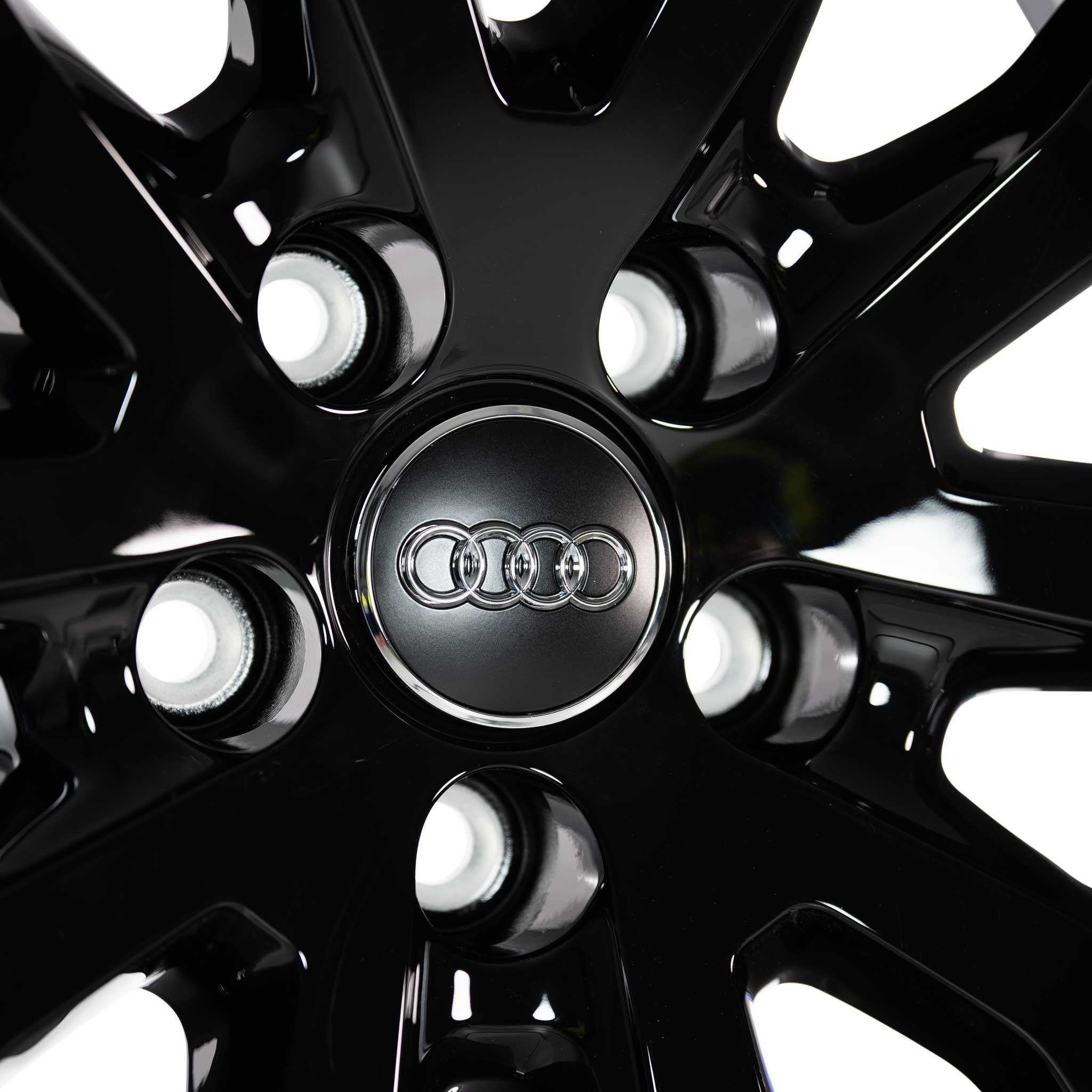 Audi Sport 10 Y Spoke [TT 8S] Gloss Black with Diamond Cut Alloy Wheel Product Image #4