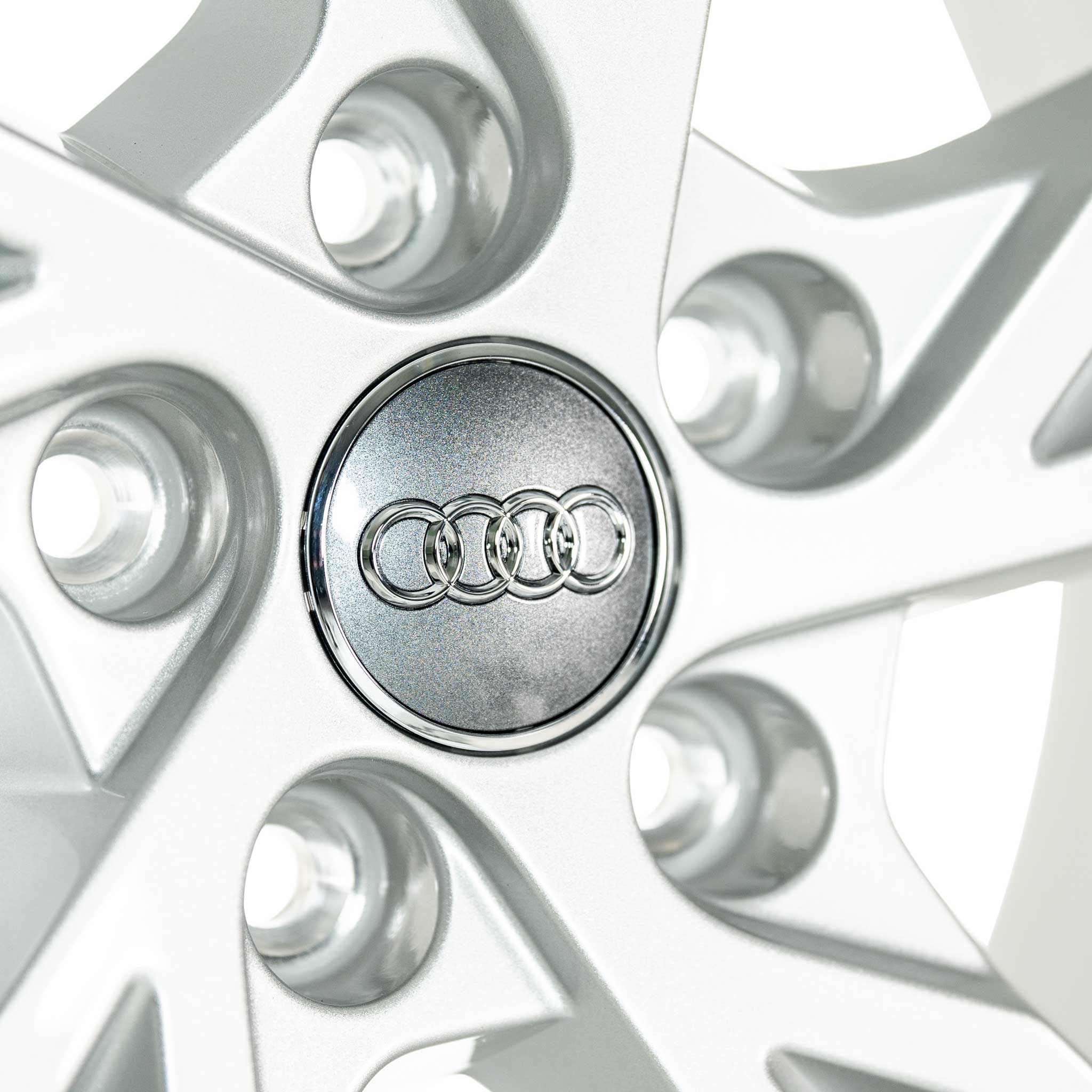 Audi 5 Arm Double Spoke [A3 8V] Diamond Silver Alloy Wheel Product Image #4
