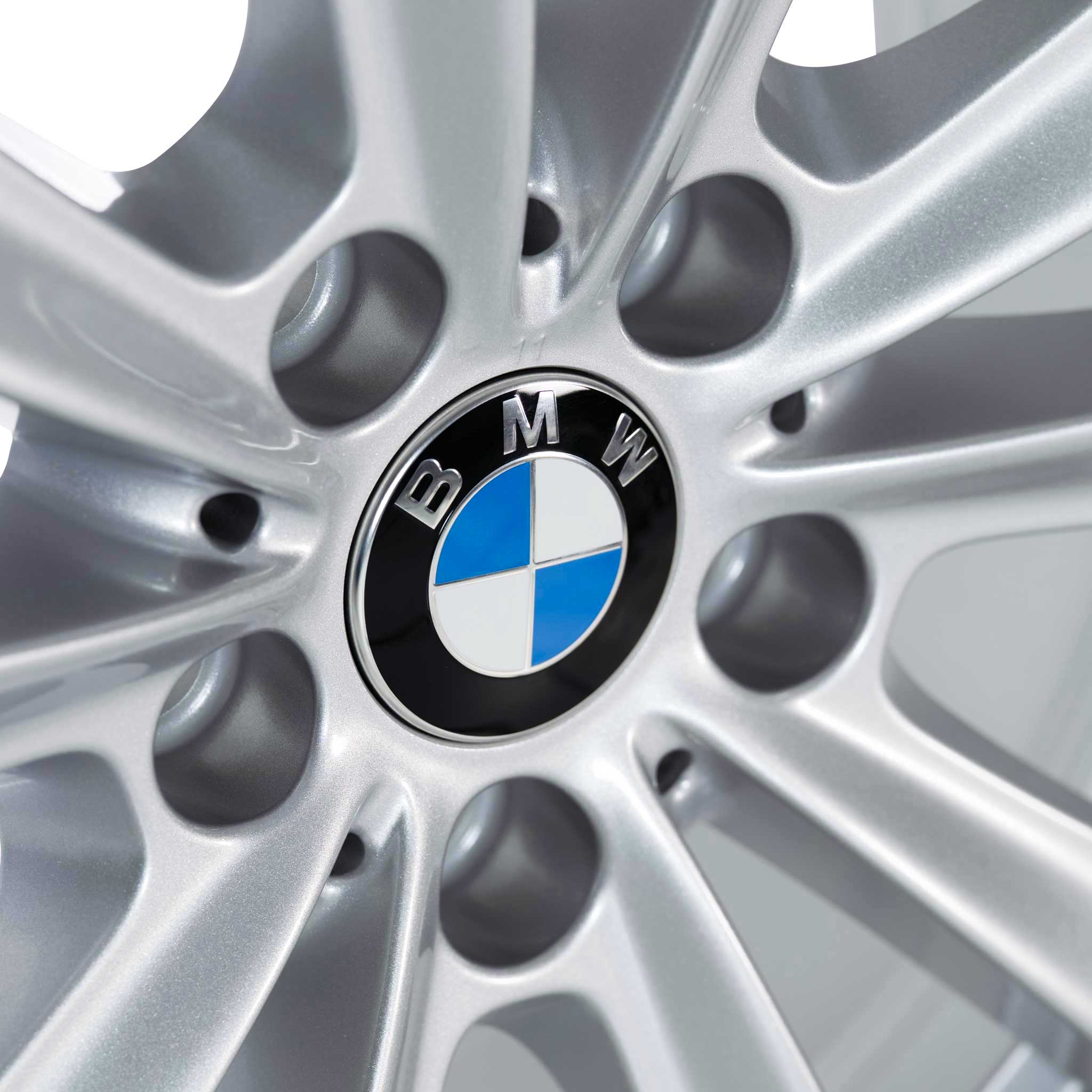 BMW 236 Reflex Silver Alloy Wheel Product Image #4
