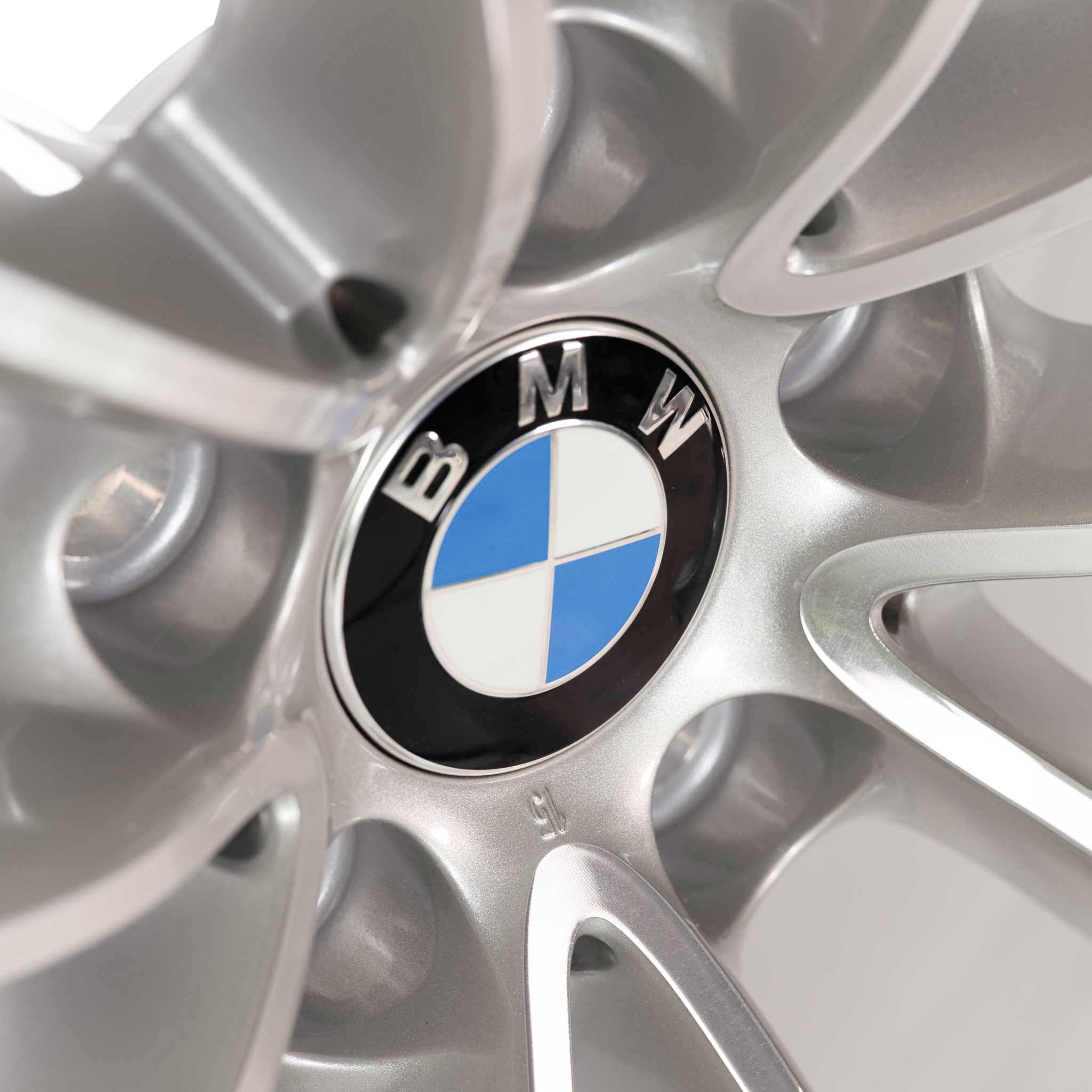 BMW 296 Silver Alloy Wheel Product Image #4