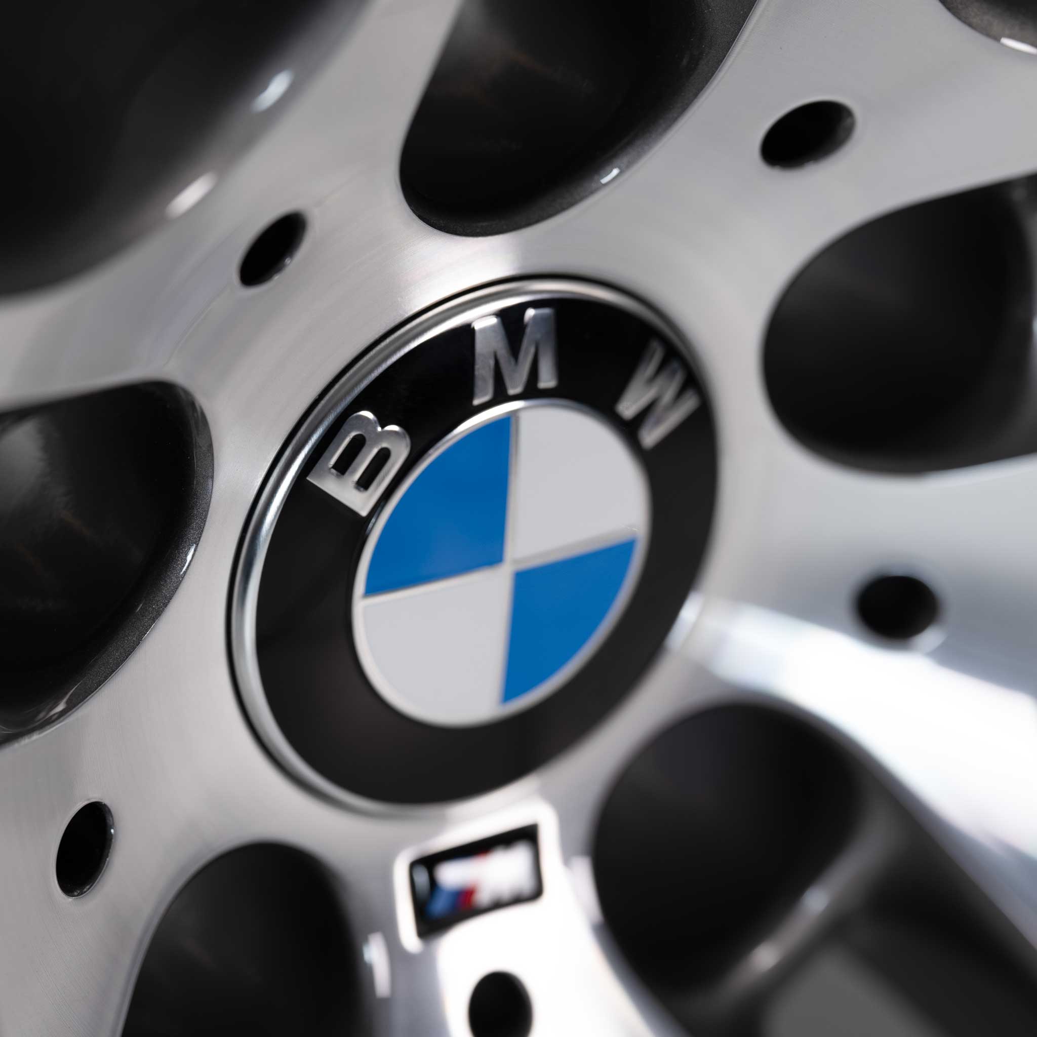 BMW 310M Ferric Grey with Bright Turned Alloy Wheel Product Image #4