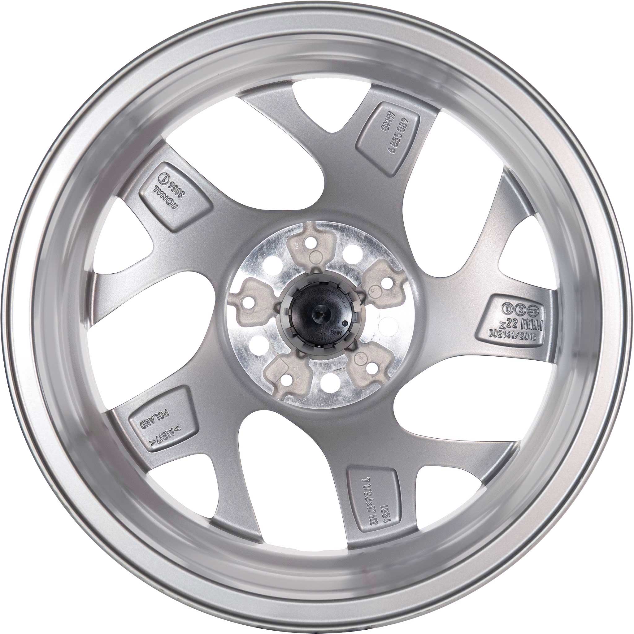 BMW 480 Silver with Bright Turned Alloy Wheel Product Image #3