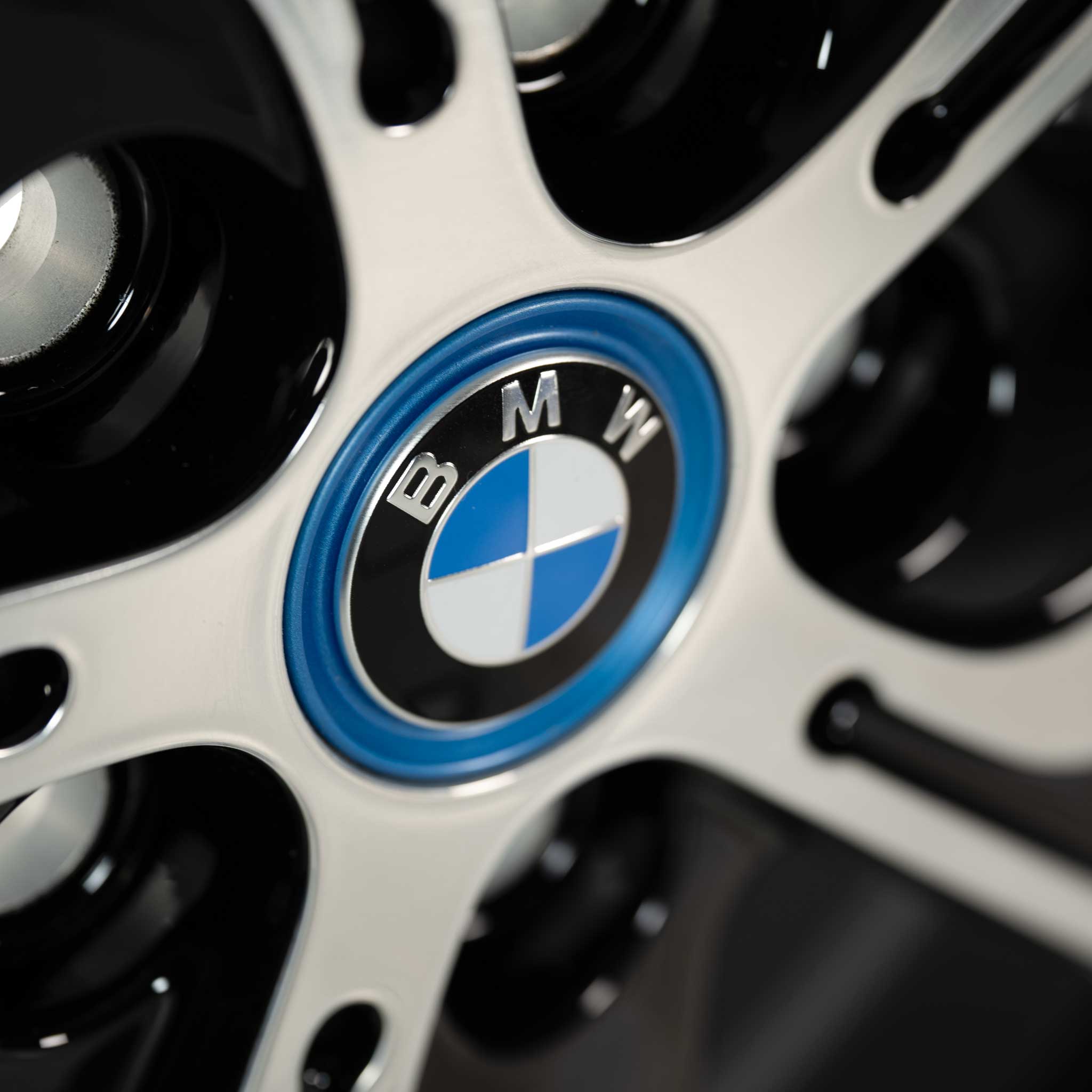 BMW 428 Black with Bright Turned Alloy Wheel Product Image #4