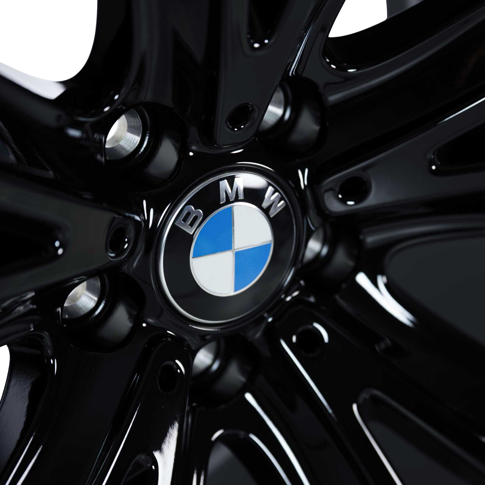 BMW 491 Black with Bright Turned Alloy Wheel Product Image #4