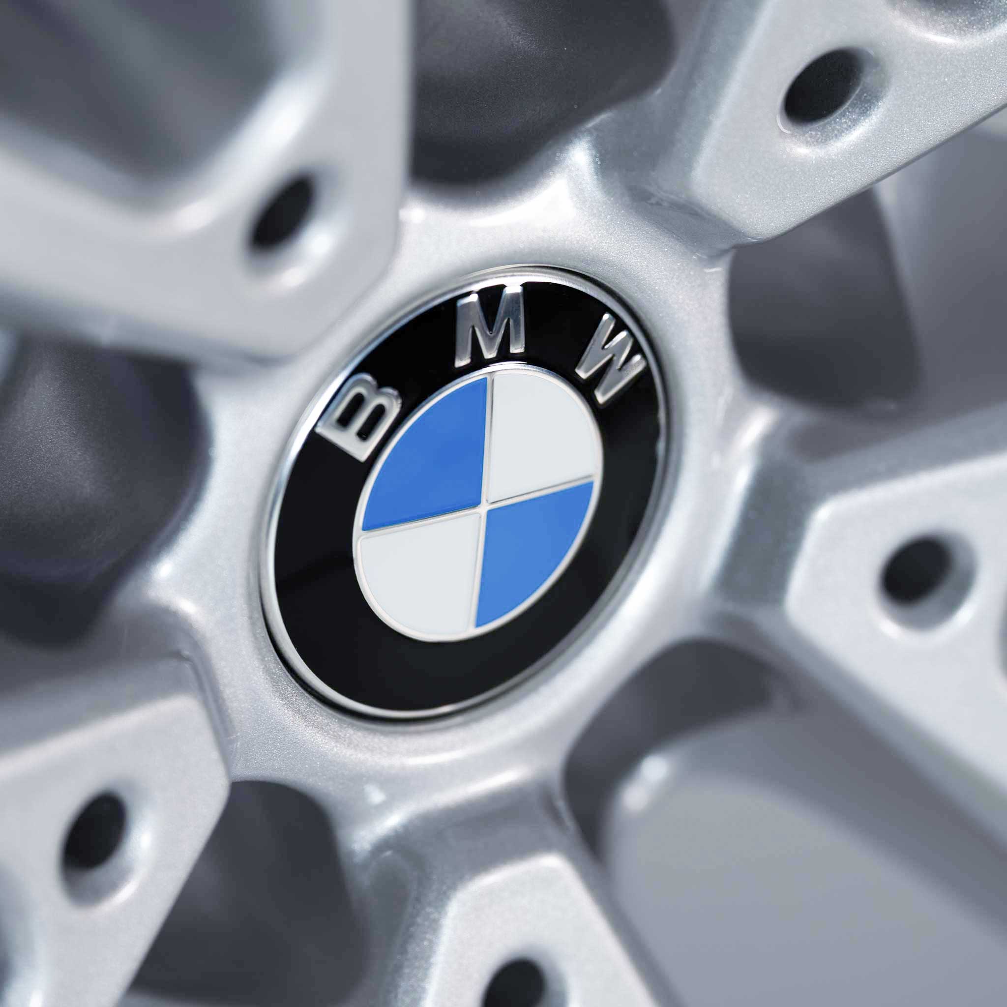 BMW 750 Reflex Silver Alloy Wheel Product Image #4