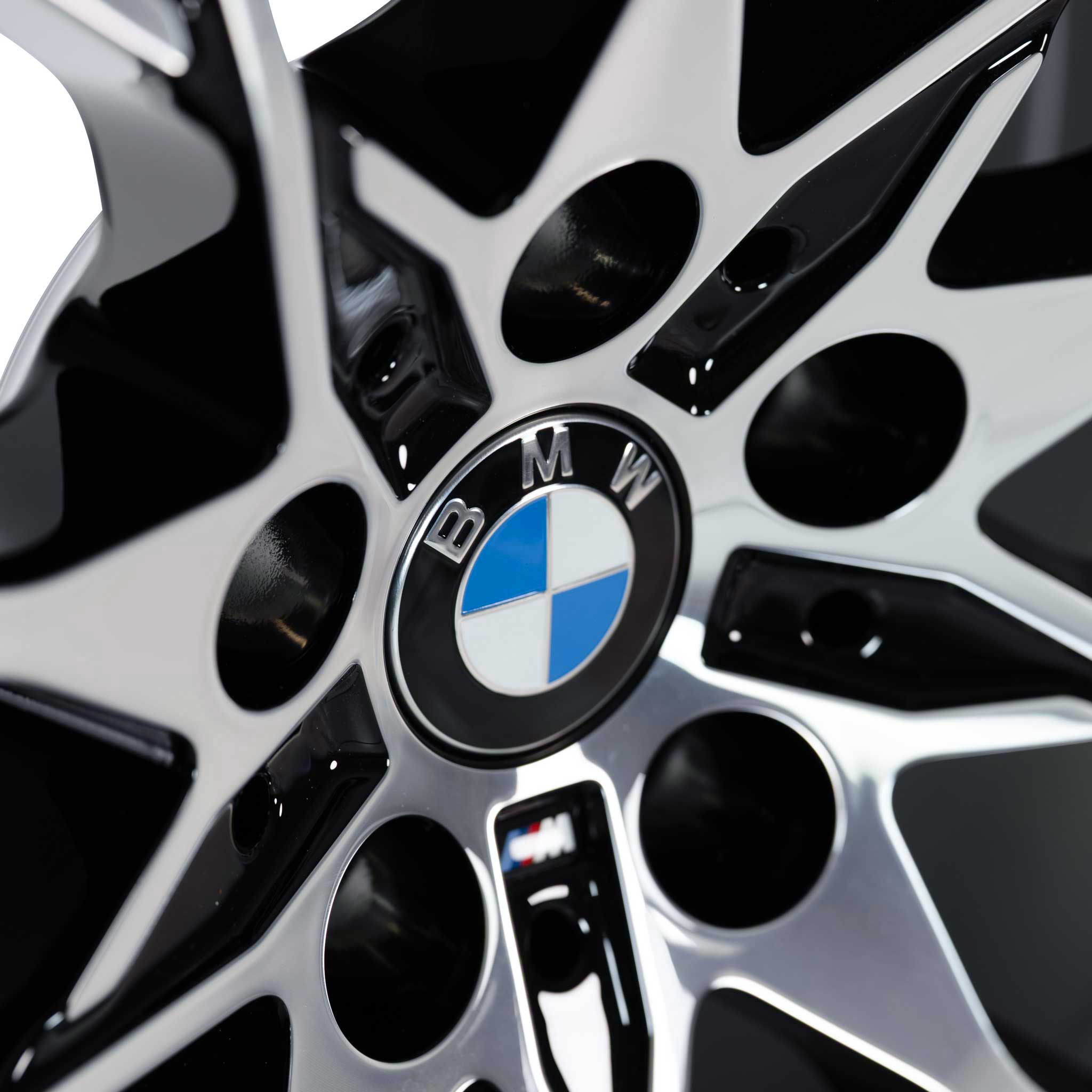 BMW 794M Forged Jet Black with Bright Turned Alloy Wheel Product Image #4