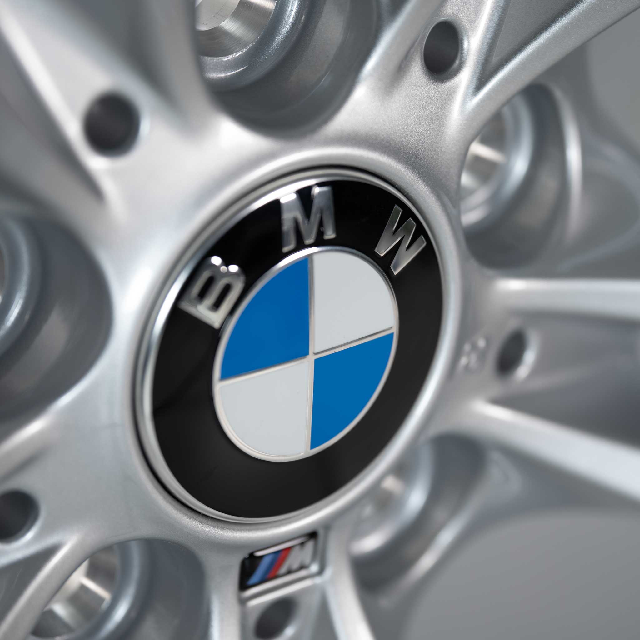 BMW 326M Silver Alloy Wheel Product Image #4